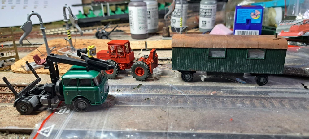 Maringotka dřevěná 1:87 (lept - stavebnice)